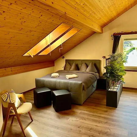 Spacious House For 11 Persons With Hot Tub And Fully Equipped Kitchen *